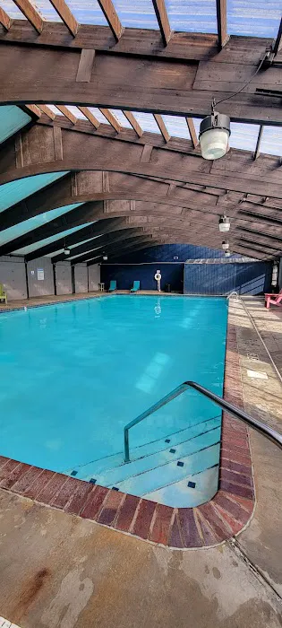 Old Barn Resort Picture 3