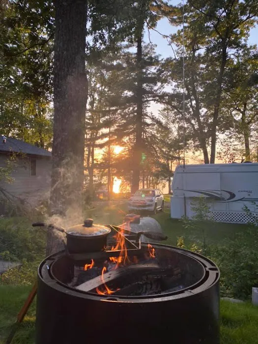 Weaver's Resort & Campground Picture 7