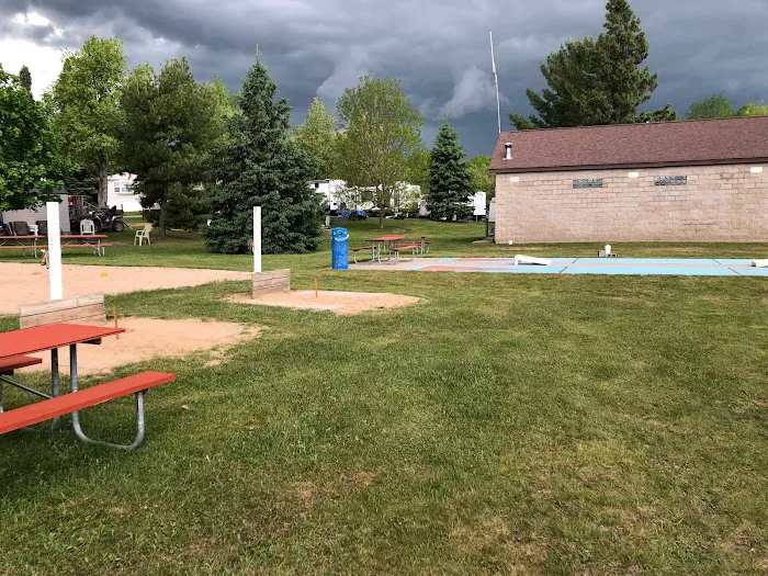 Pelican Lake Campground LLC Picture 3