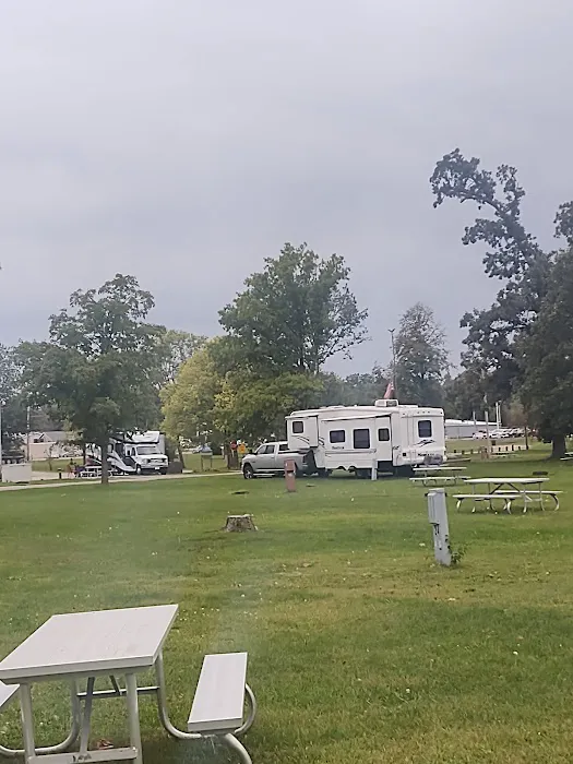 Riverview Campground Picture 8