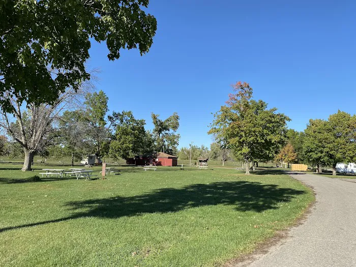 Riverview Campground Picture 2