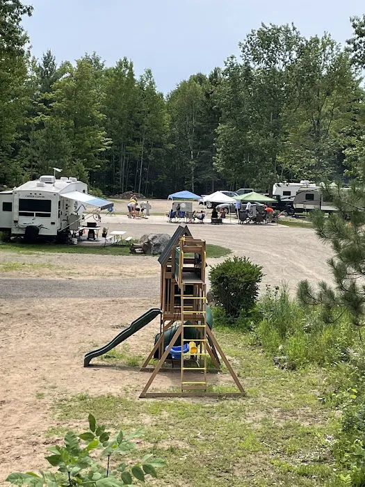 Camp Pontiac Campground LLC Picture 10