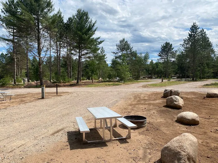 Bach's Wildwood Campground Picture 9