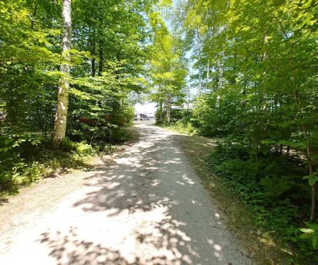 The InnBetween Bar & Campground