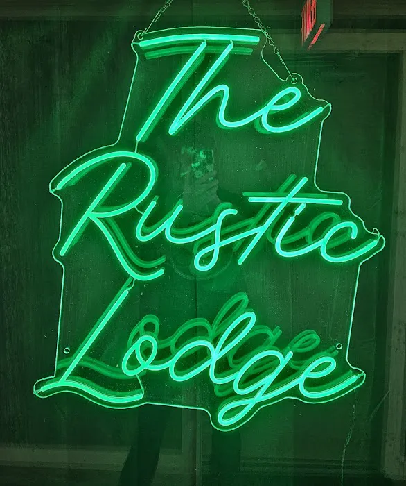 The Rustic Lodge Picture 1