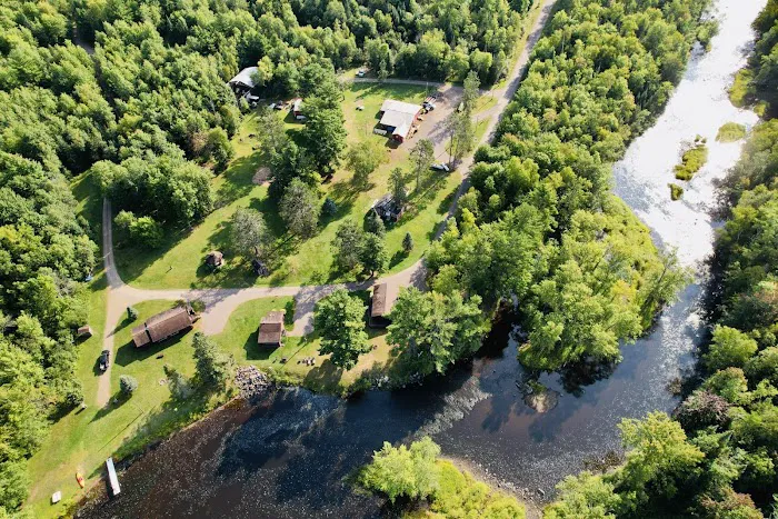 Eagle Lodge Resort & Campground Picture 8