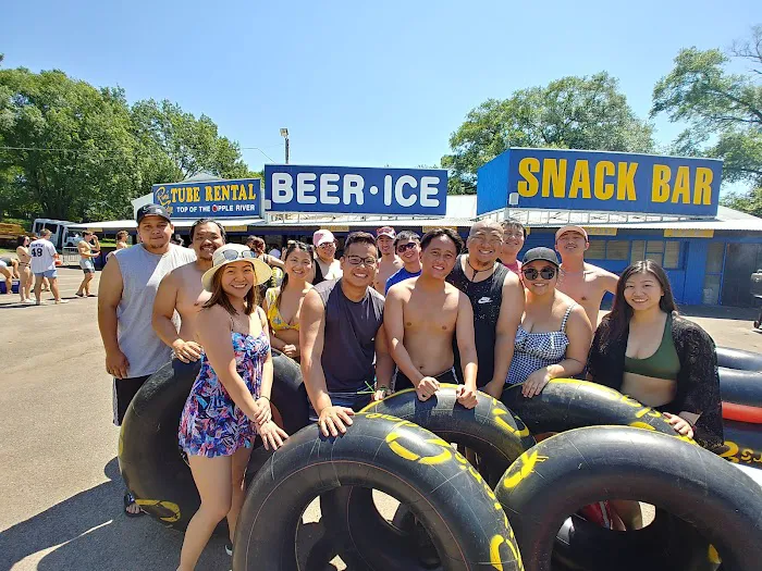 River's Edge Apple River Tubing & Camping Picture 1