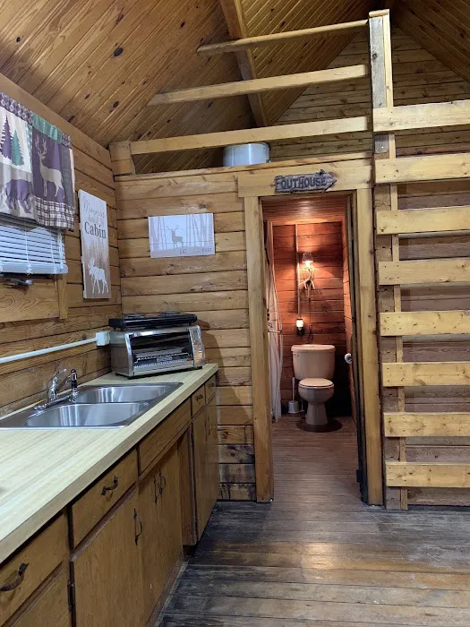 Outdoors Inn Campground Picture 4