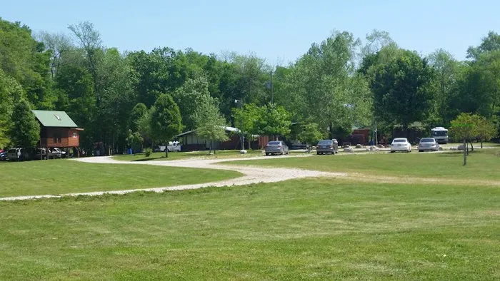 Gracie's Canoe Camp Picture 3