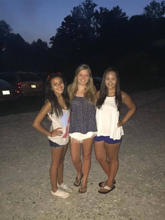 Gracie's Canoe Camp Picture 8