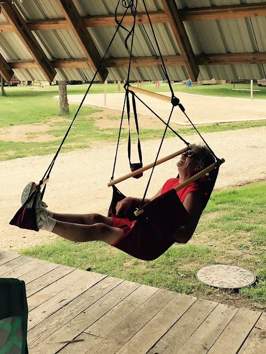 Gracie's Canoe Camp Picture 6