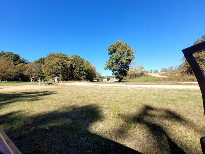 The Hide Away Spot RV Park & Events Picture 1