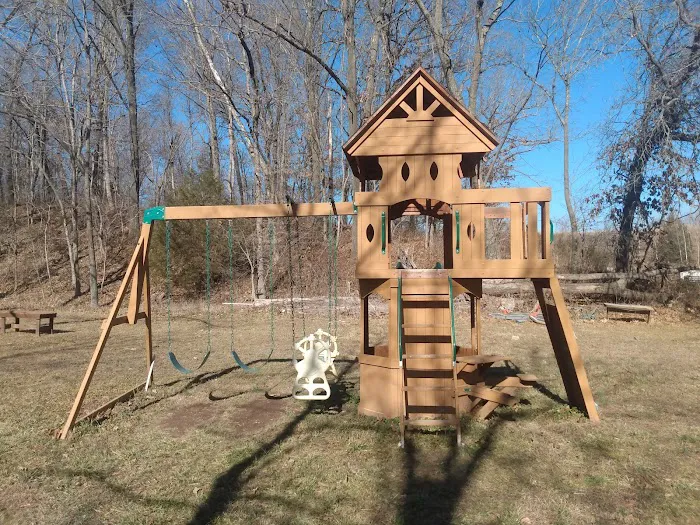 The Hide Away Spot RV Park & Events Picture 7