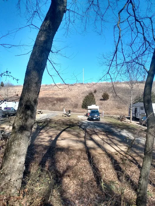 The Hide Away Spot RV Park & Events Picture 2