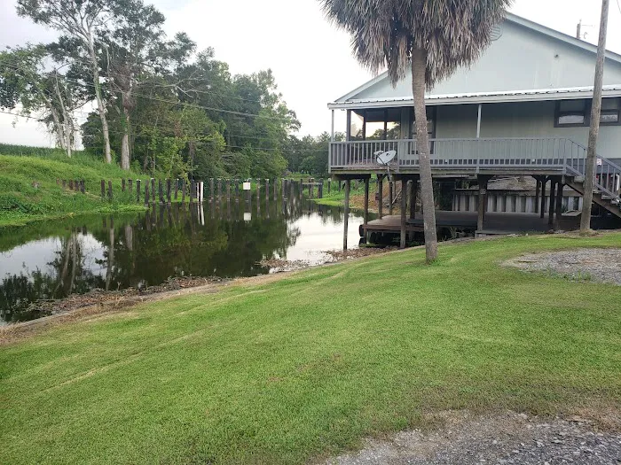Bergeron's On-Bayou Campground Picture 4