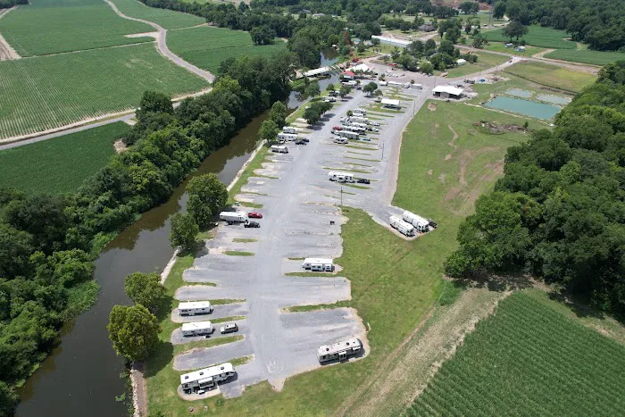 Bergeron's On-Bayou Campground Picture 5