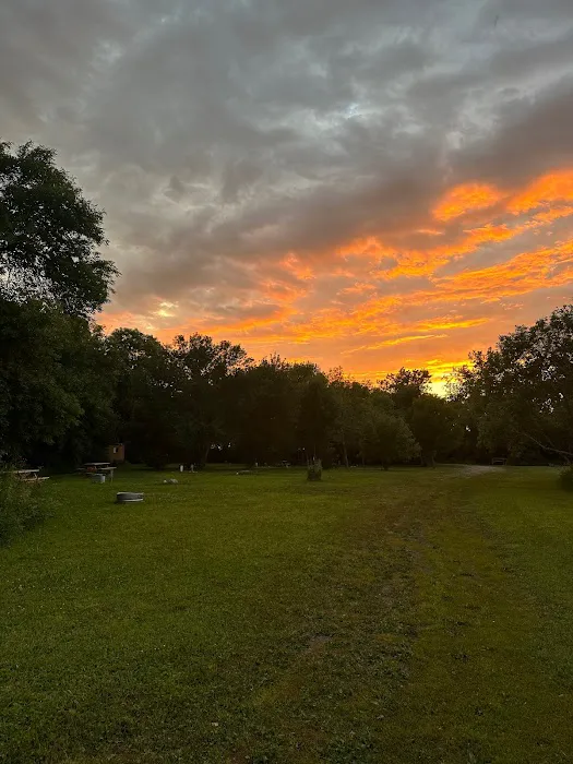 Hook Line and Sinker Campground Picture 3