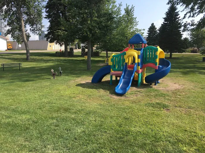 Edgeley Campground Picture 8