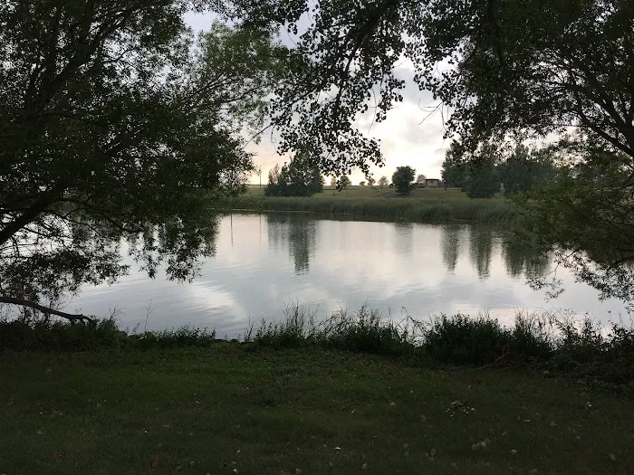 Lake Hoskins RV Park & Campground Picture 6