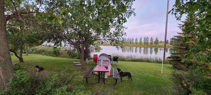 Lake Hoskins RV Park & Campground Picture 1