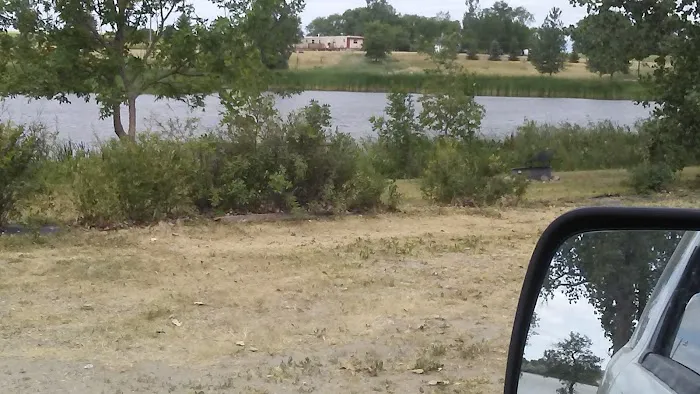 Lake Hoskins RV Park & Campground Picture 9