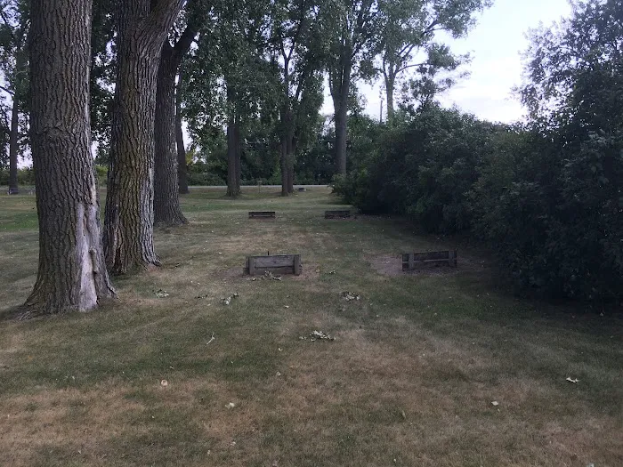 Napoleon City Park & Campground Picture 3