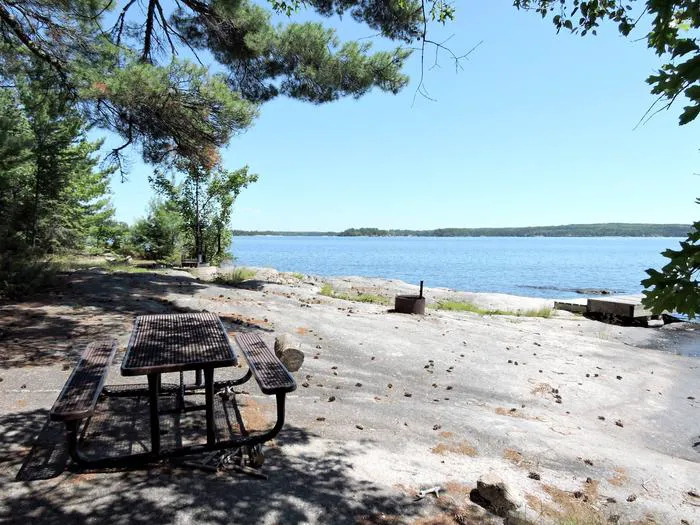 Granite Cliff South S7 Campsite Picture 5