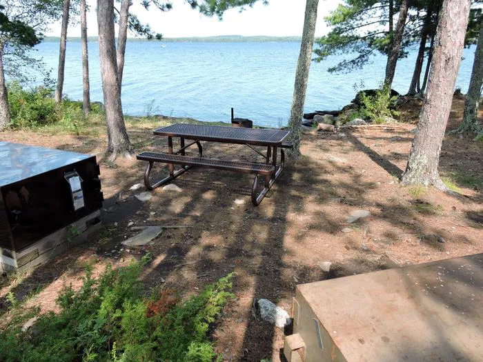 Pat Smith Island N30 Campsite Picture 3