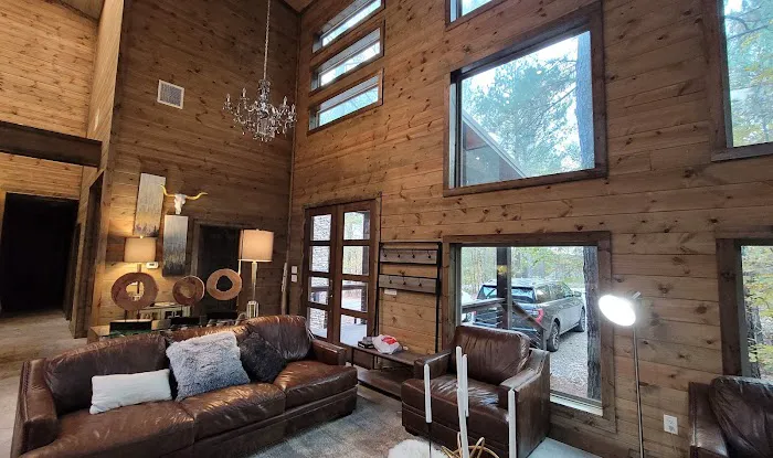 Modern Twist Cabin Picture 6