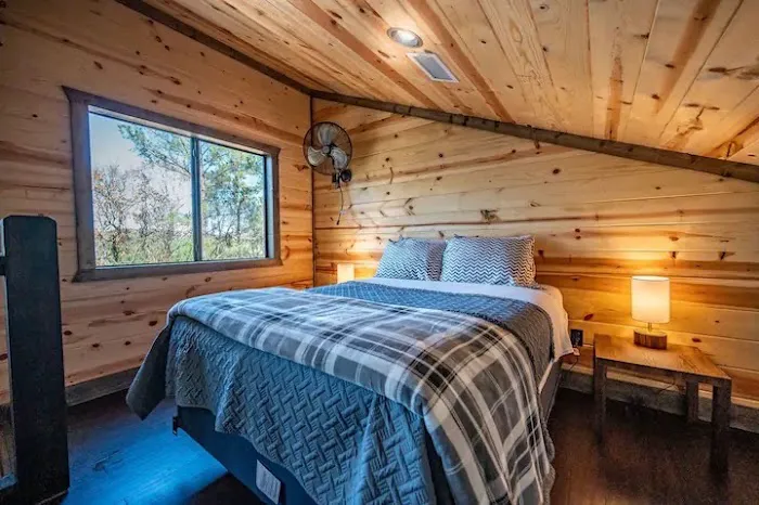 Trout and About Luxury Cabin- Broken Bow, OK Picture 1