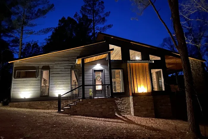 Trout and About Luxury Cabin- Broken Bow, OK Picture 5