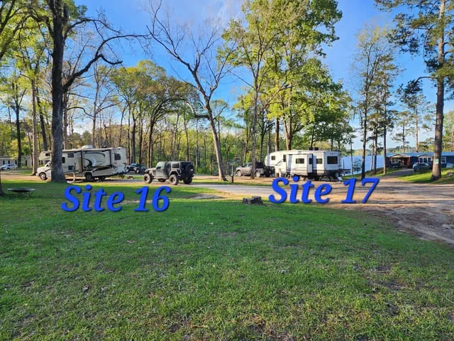 Hidden Treasure RV Resort, LLC Picture 9