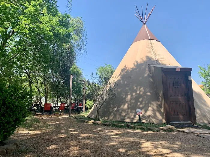 Hill Country Tipis Picture 1