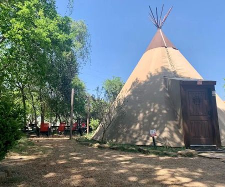 Hill Country Tipis