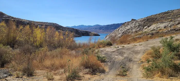 Boathouse Cove Picture 9