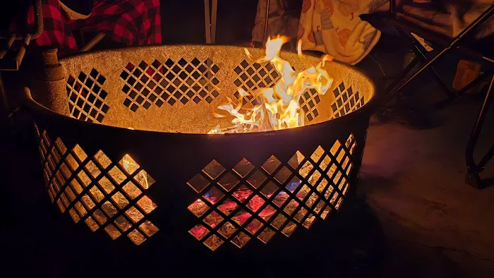 Hilltop Campground Picture 8