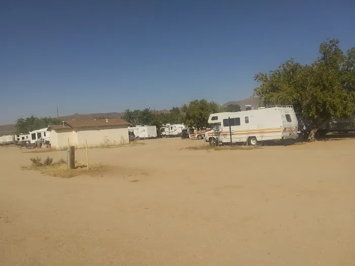 Circle S Campgrounds Picture 8