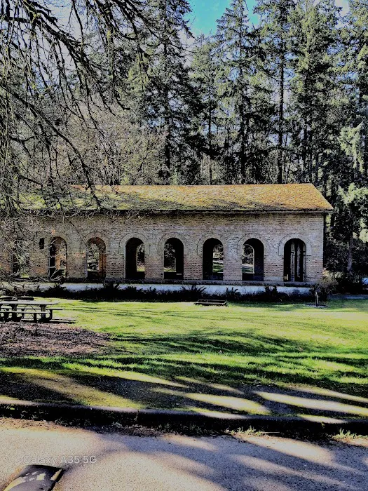 Manchester State Park Group Campground Picture 2