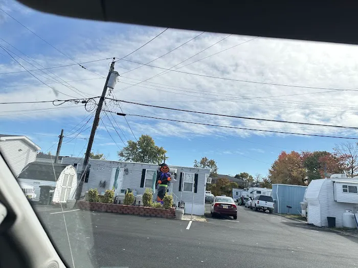 Costa Mobile Home Park Picture 3