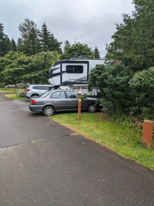 Expo Center RV Park Picture 5