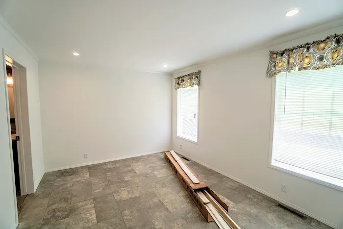 Edison Mobile Estates Picture 9