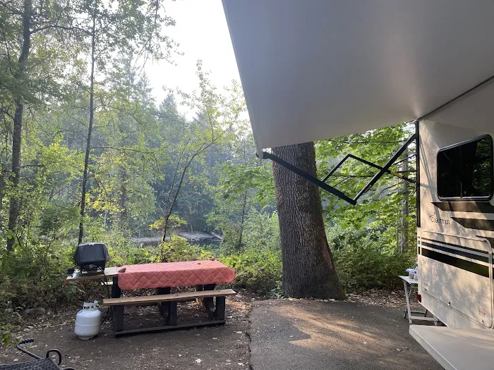 Travel Camp Picture 10