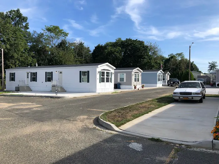Brookside Mobile Estates Picture 6