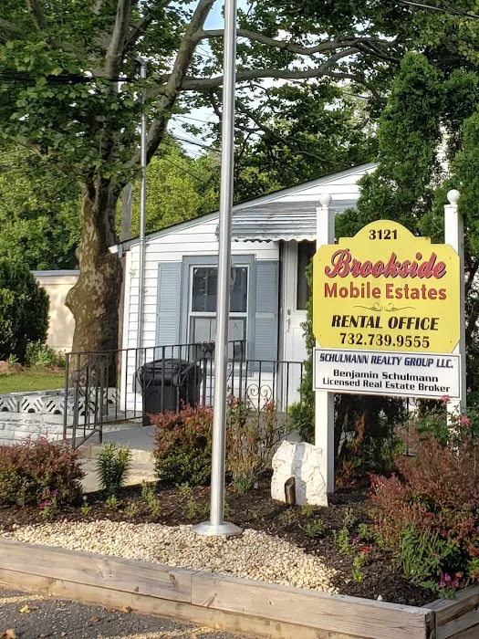 Brookside Mobile Estates Picture 3