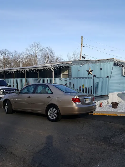 Oakdale Mobile Home Park Picture 11