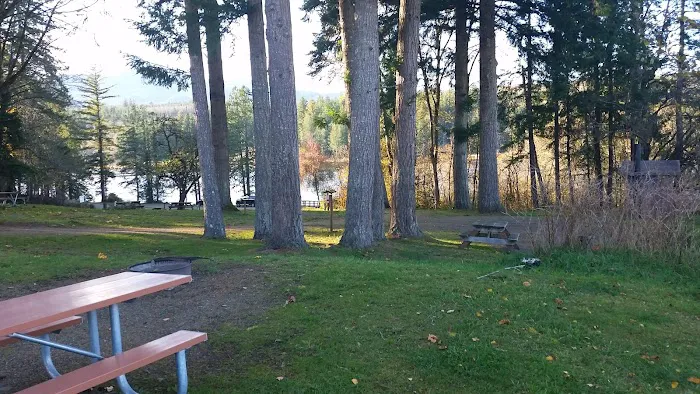 Leland Lake Campground Picture 9
