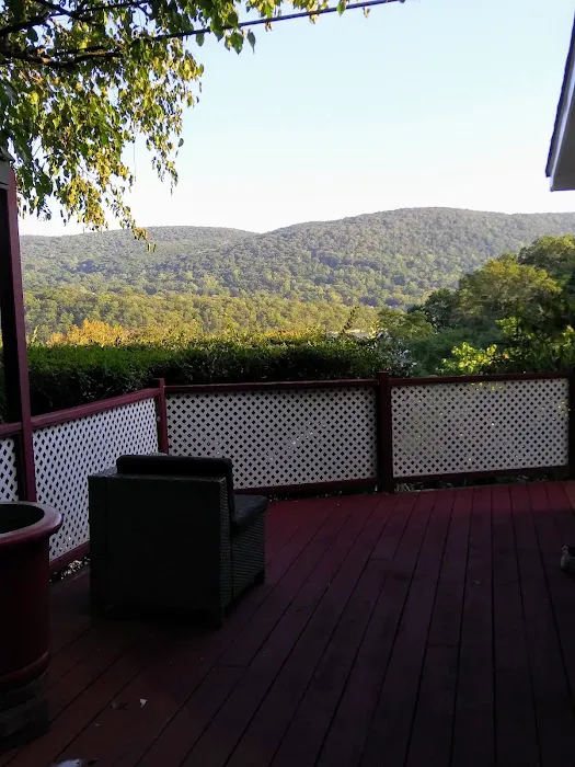 Hudson View Terrace Picture 5