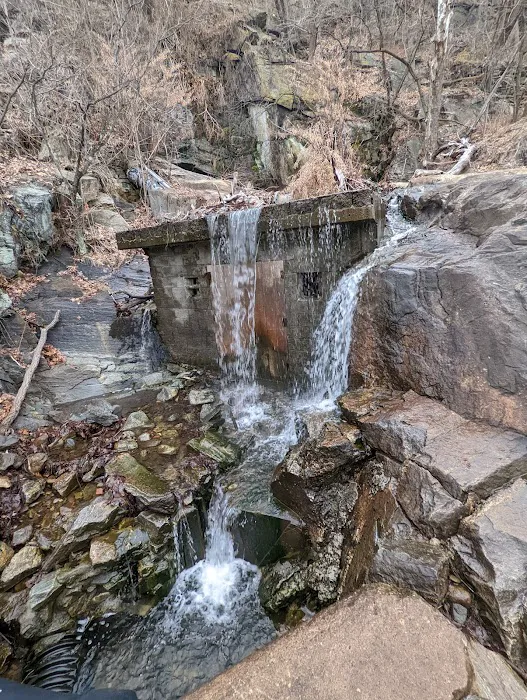 Highland Falls RV Park & Marina Picture 6