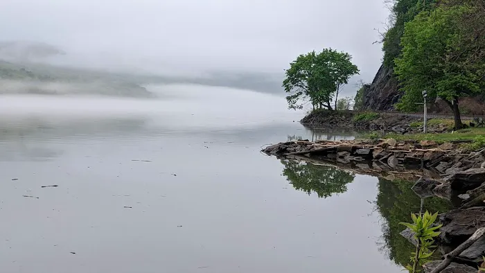 Highland Falls RV Park & Marina Picture 4