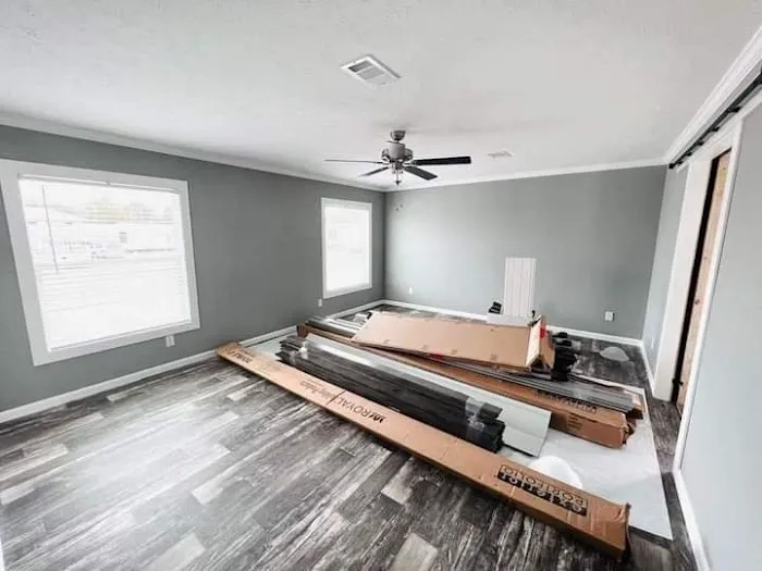 Lakeside Village Mobile Home Picture 4